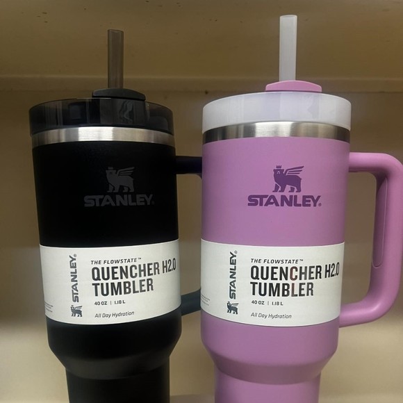 Meet your Posher, Beverly - Picture 1 of 1